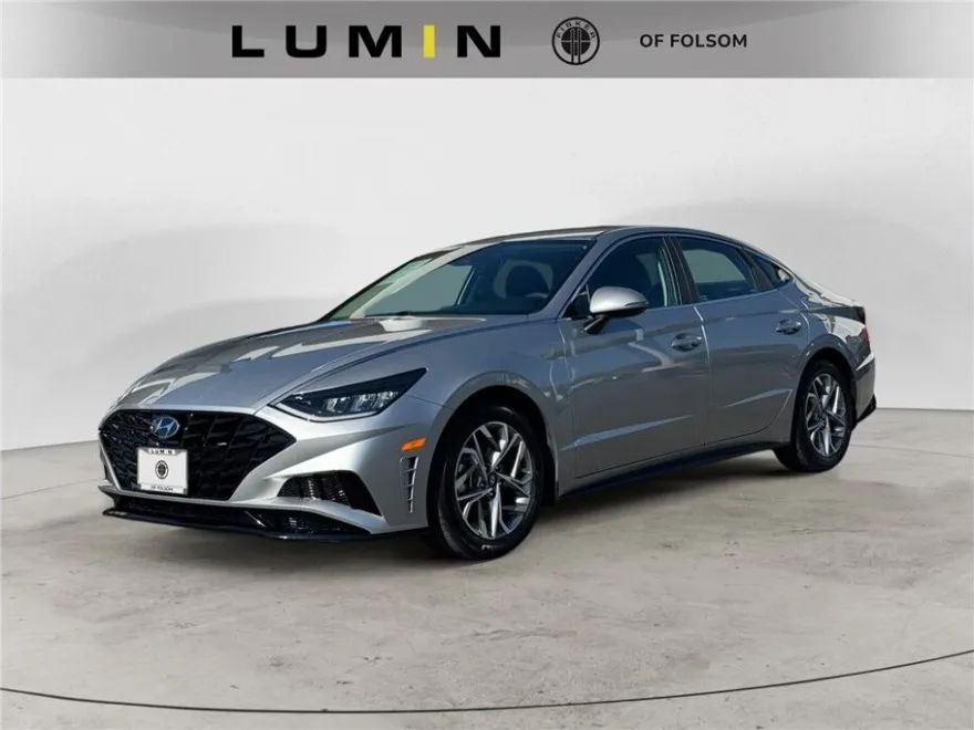 2021 Hyundai Sonata SEL photo 1