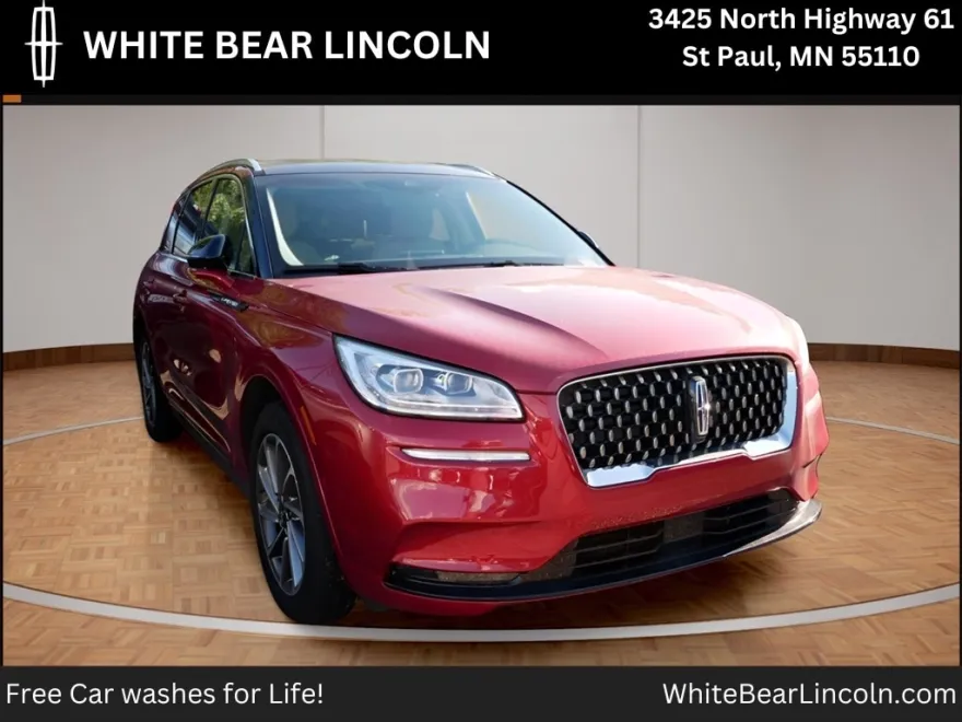 2022 Lincoln Corsair Grand Touring photo 1