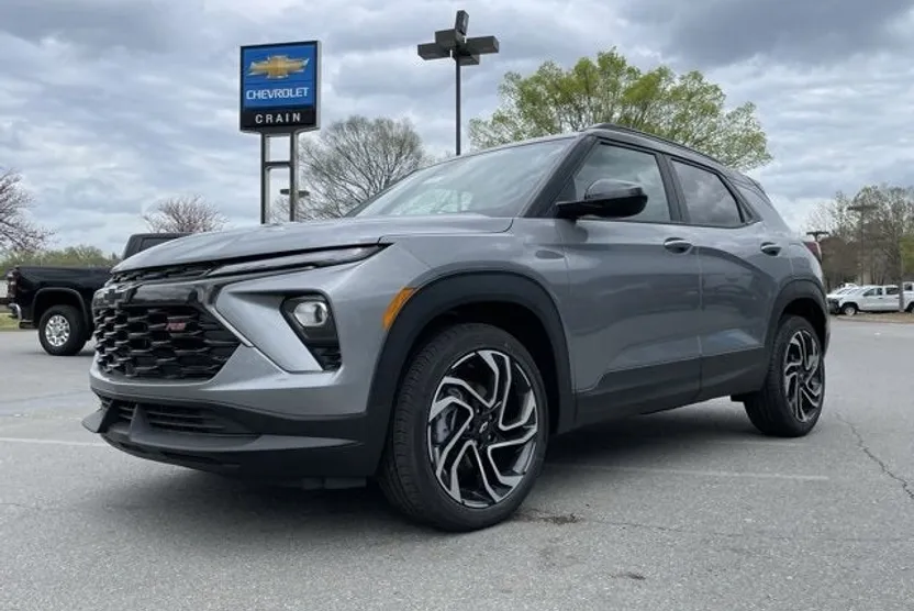 2025 Chevrolet Trailblazer RS photo 1