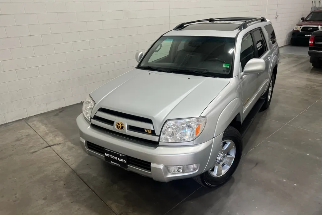 2005 Toyota 4Runner Limited V8 4WD photo 1