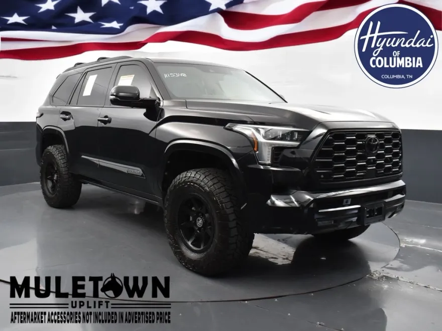 2023 Toyota Sequoia Platinum photo 1