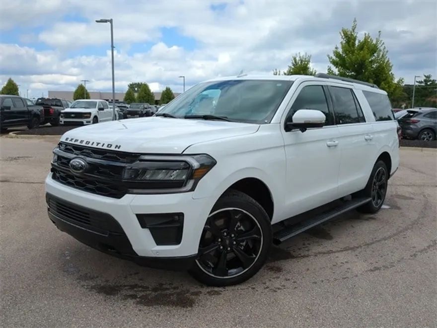 2024 Ford Expedition MAX Limited photo 1