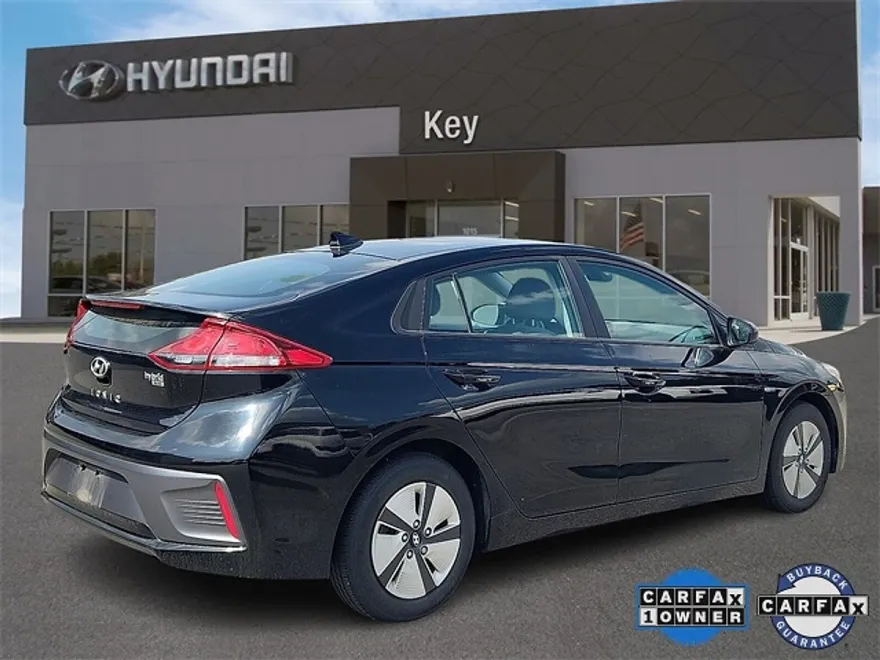 2020 Hyundai Ioniq Blue photo 1
