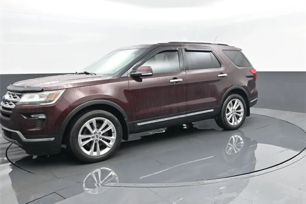 2019 Ford Explorer Limited photo 1