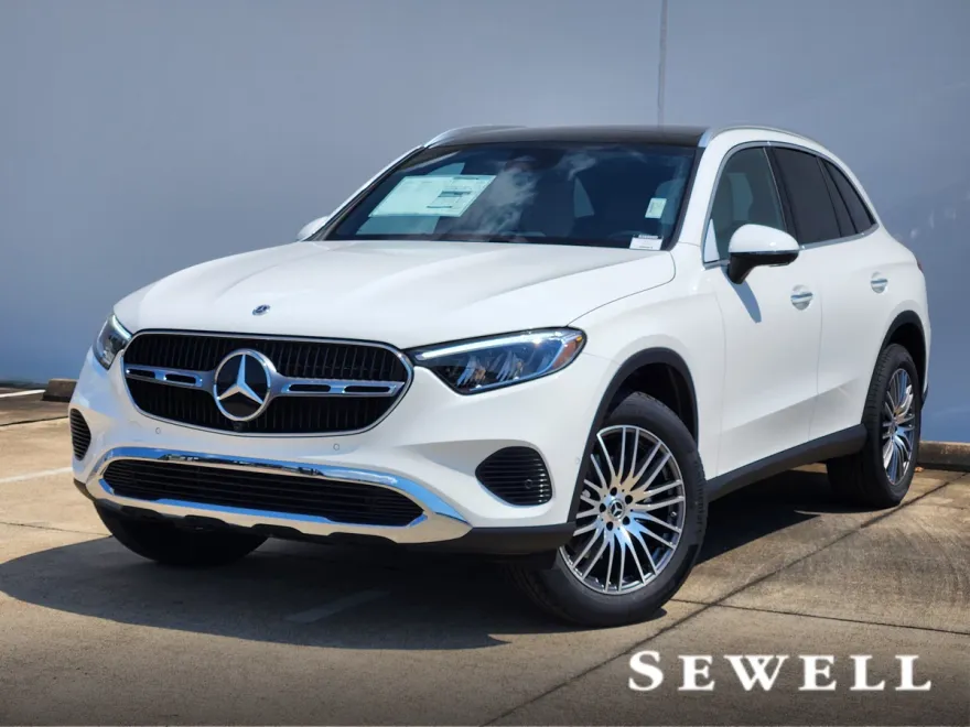 2026 Mercedes Benz GLC 300 photo 1