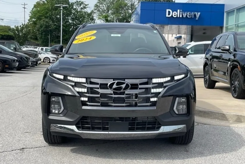 2024 Hyundai Santa Cruz Limited photo 1