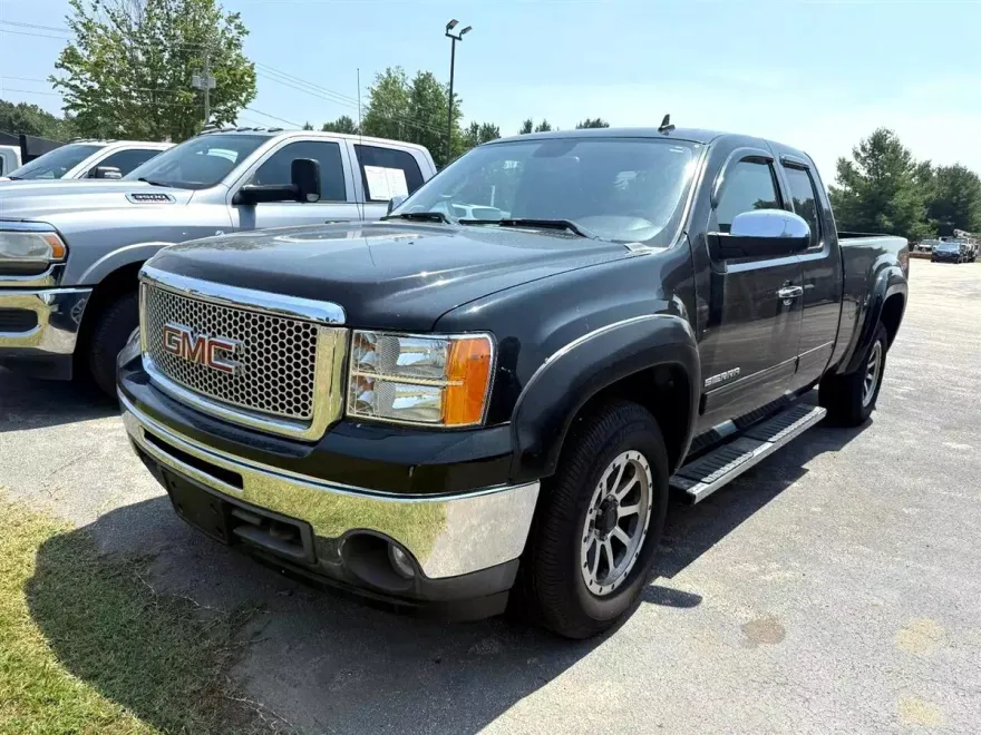 2011 Gmc Sierra 1500 SLE photo 1