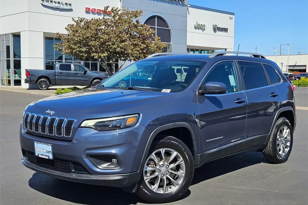 2019 Jeep Cherokee Latitude photo 1