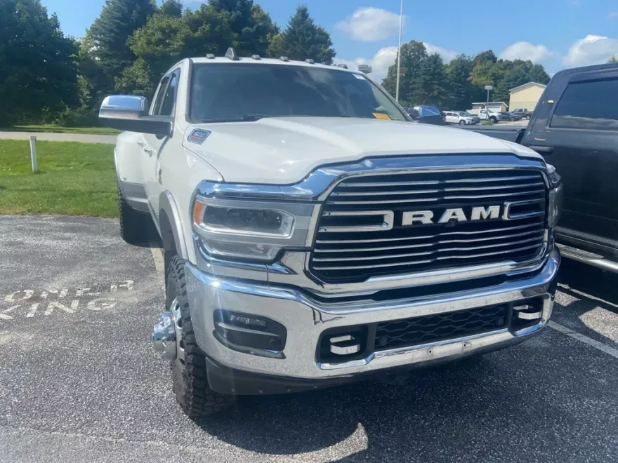 2019 Ram 3500 Laramie photo 1