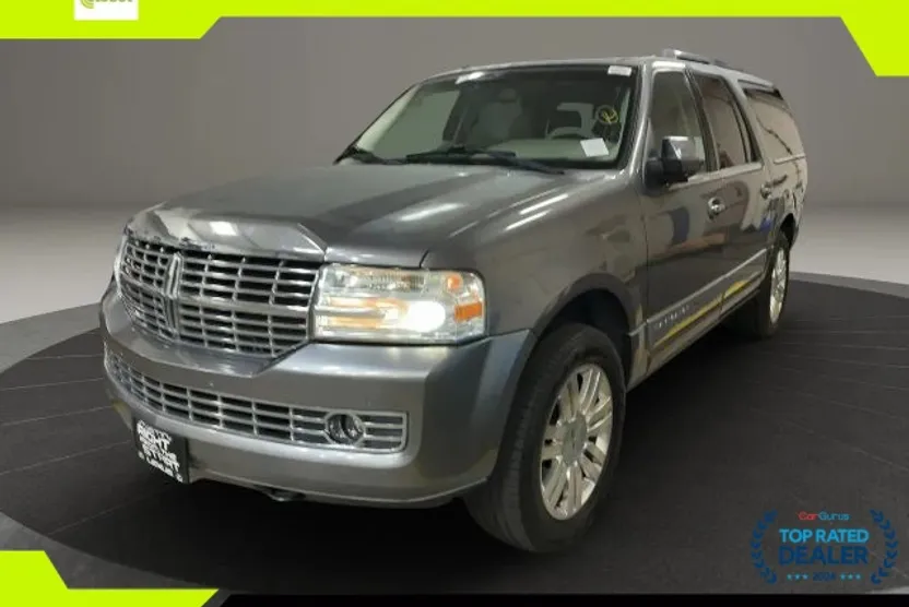2014 Lincoln Navigator L photo 1