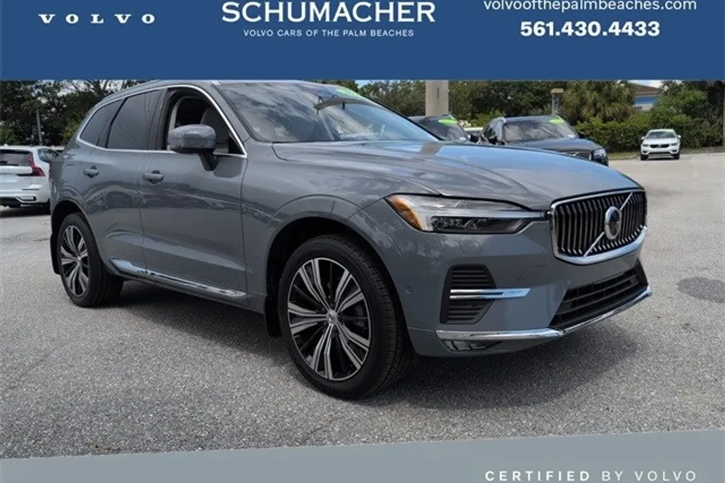 2023 Volvo XC60 B5 Plus photo 1