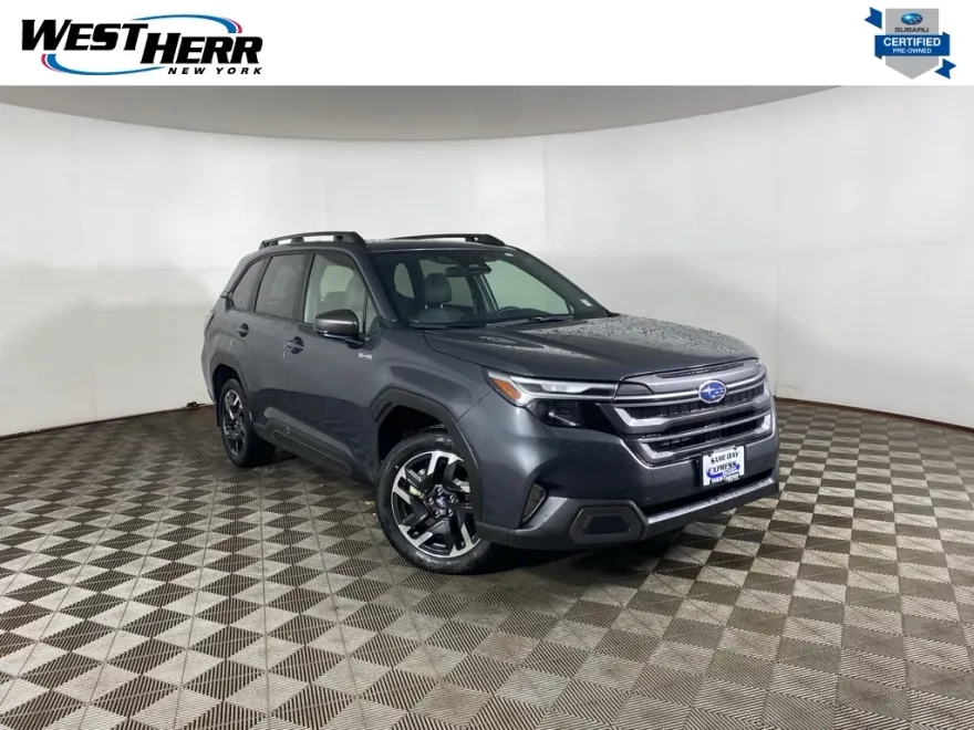2025 Subaru Forester Limited photo 1