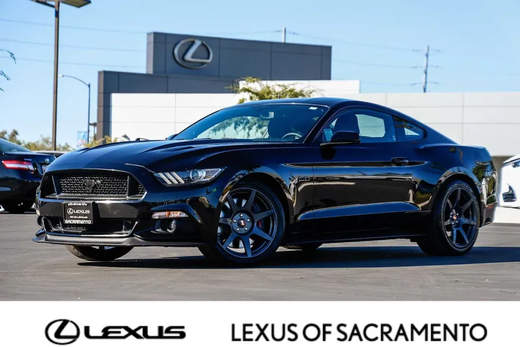 2016 Ford Mustang GT photo 1