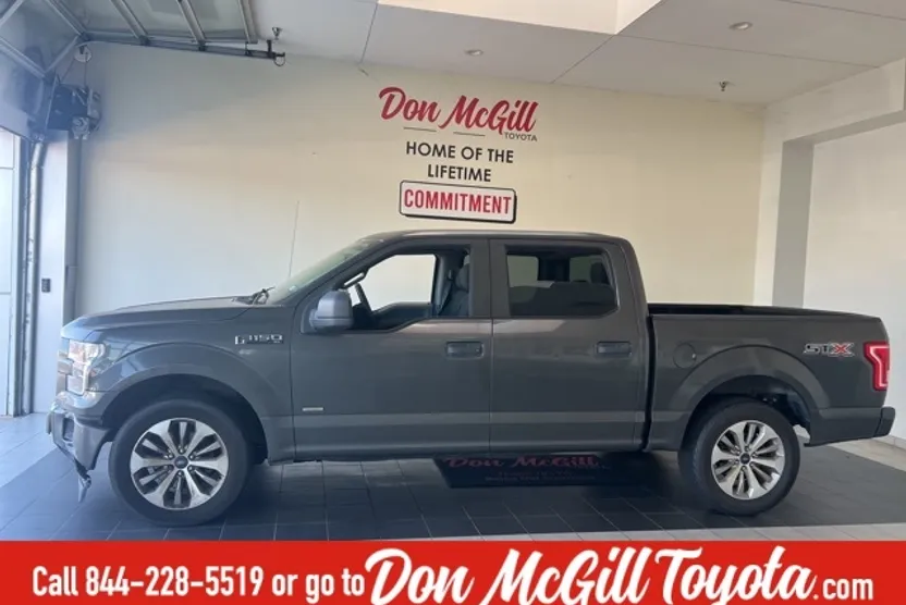 2017 Ford F-150 XL photo 1