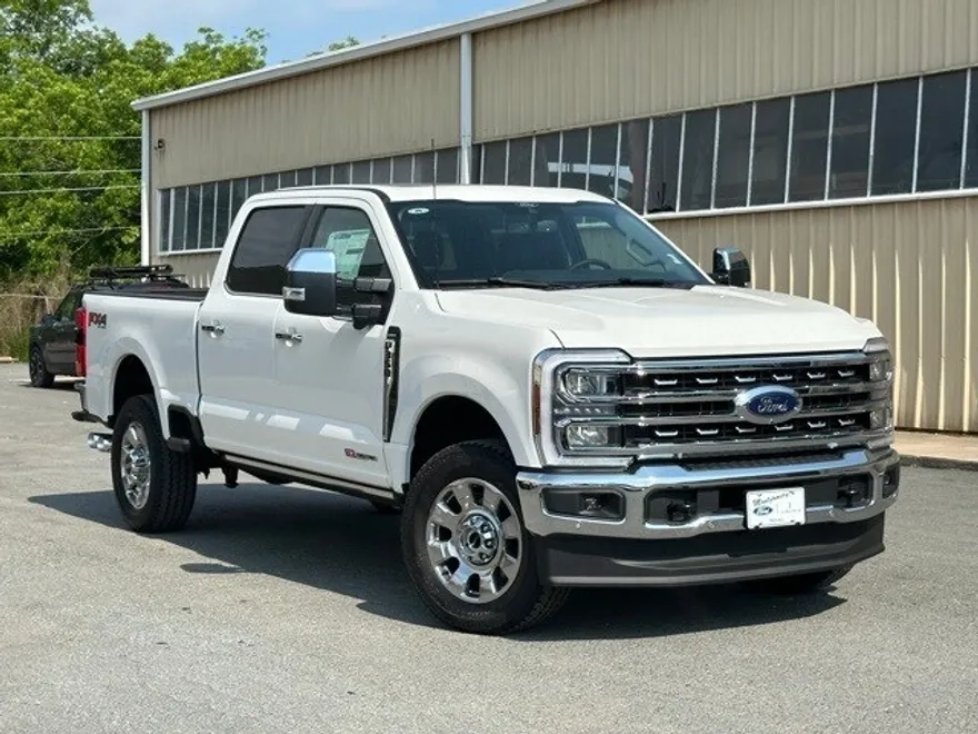 2025 Ford F-350 photo 1