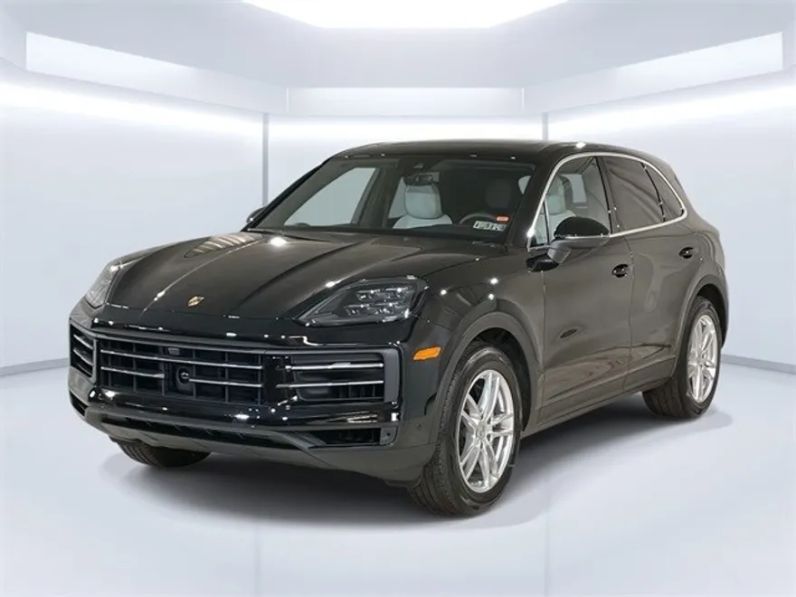 2025 Porsche Cayenne photo 1
