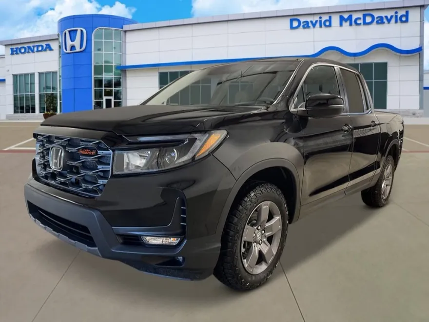2025 Honda Ridgeline TrailSport photo 1