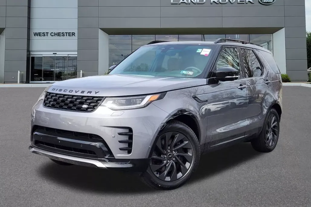2024 Land Rover Discovery SE photo 1