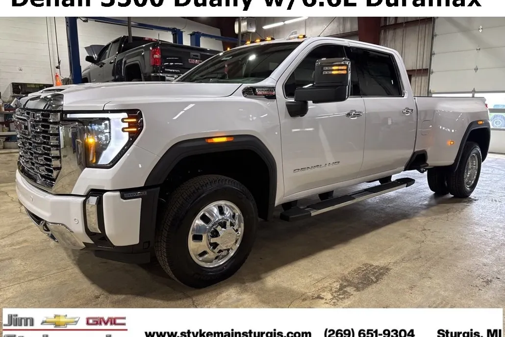 2025 Gmc Sierra 3500 HD Denali photo 1