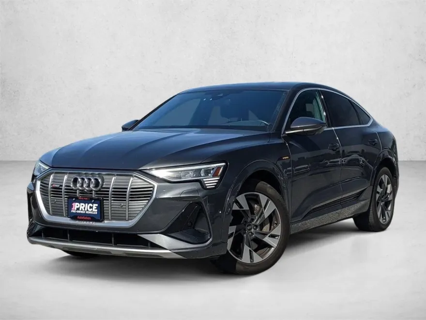 2023 Audi e-tron Sportback S line Premium photo 1