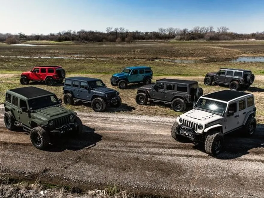 2023 Jeep Wrangler Unlimited Rubicon photo 1