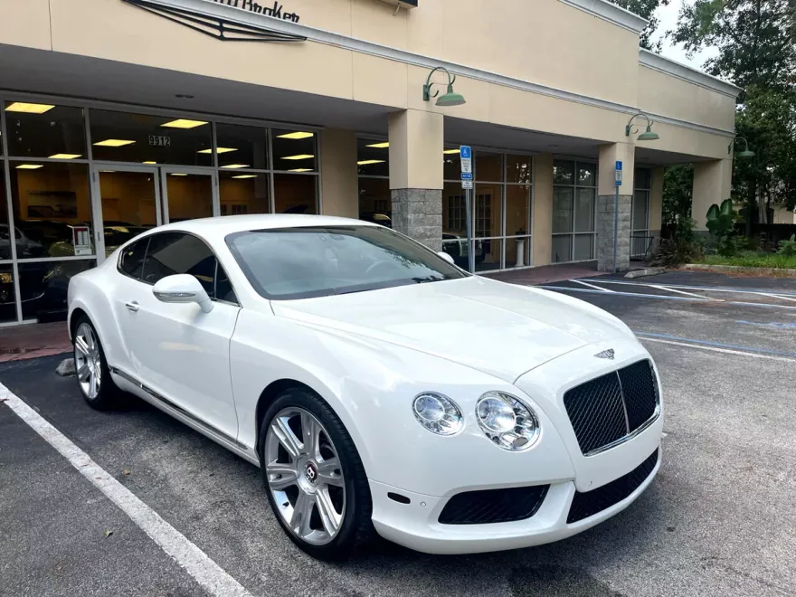 2013 Bentley Continental GT V8 photo 1