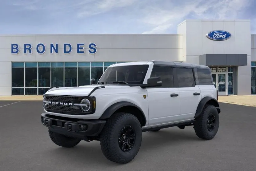 2025 Ford Bronco Badlands photo 1