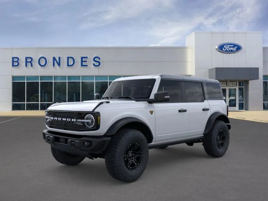 2025 Ford Bronco Badlands photo 1