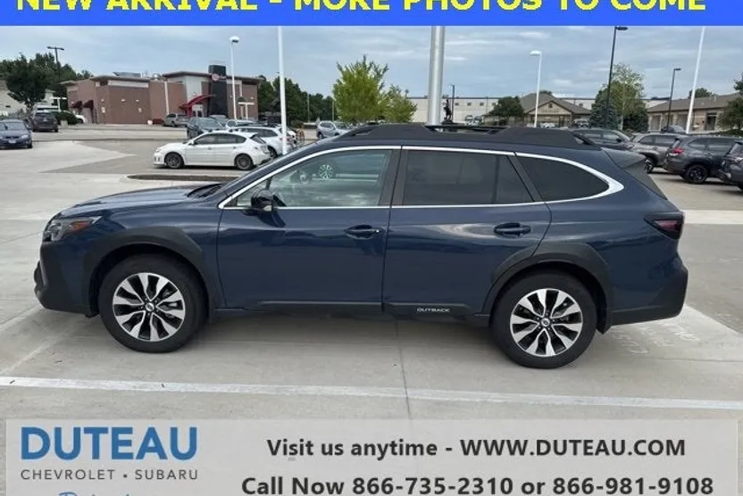 2023 Subaru Outback Limited XT photo 1