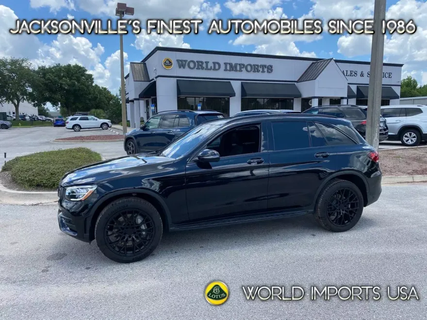 2022 Mercedes Benz GLC 300 photo 1