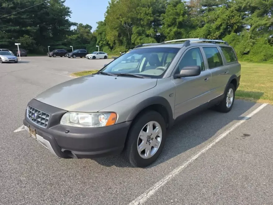 2005 Volvo XC70 2.5T photo 1