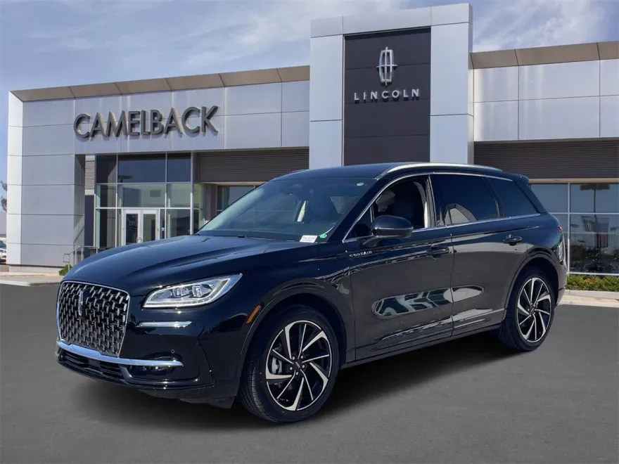 2024 Lincoln Corsair Grand Touring photo 1