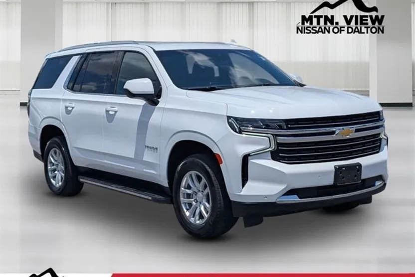 2023 Chevrolet Tahoe LT photo 1