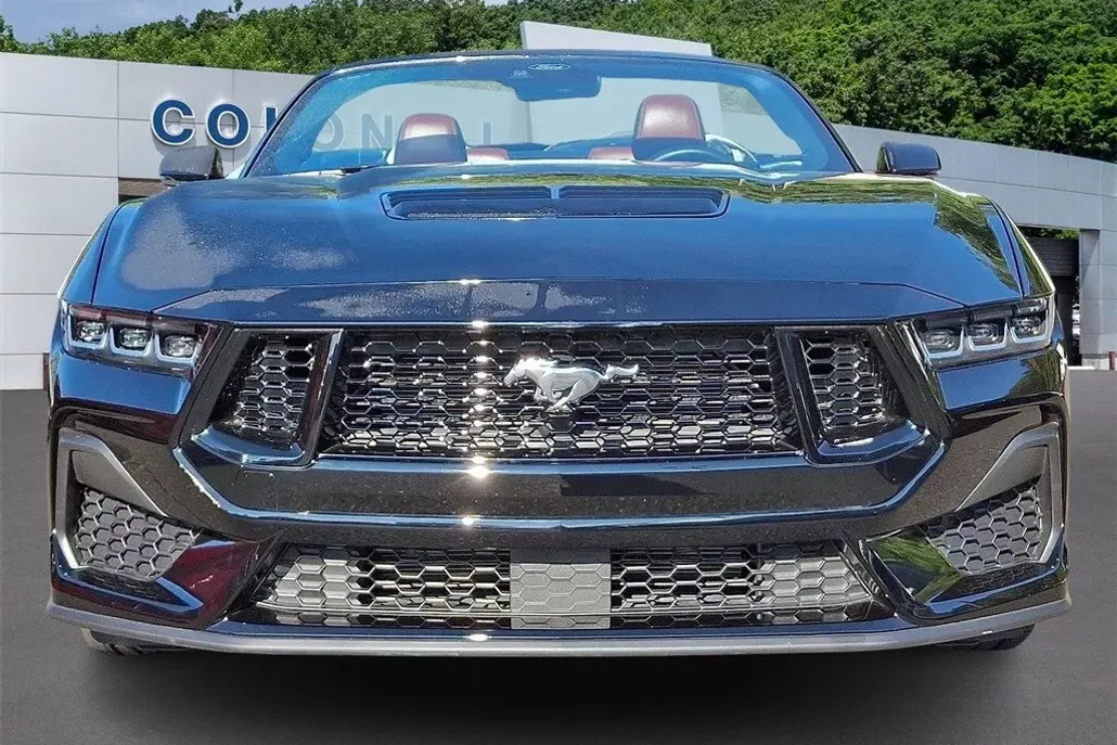 2024 Ford Mustang GT Premium Convertible photo 1
