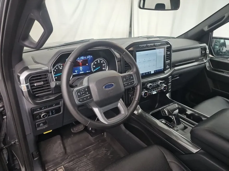 2023 Ford F-150 XLT photo 1