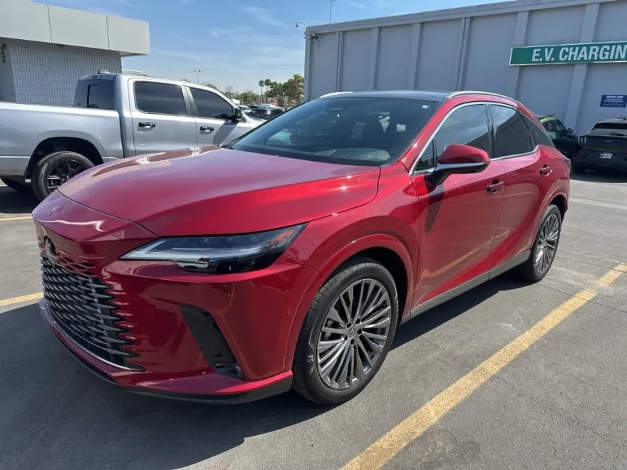 2024 Lexus RX 450h+ Luxury photo 1