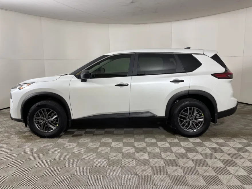 2025 Nissan Rogue S photo 1