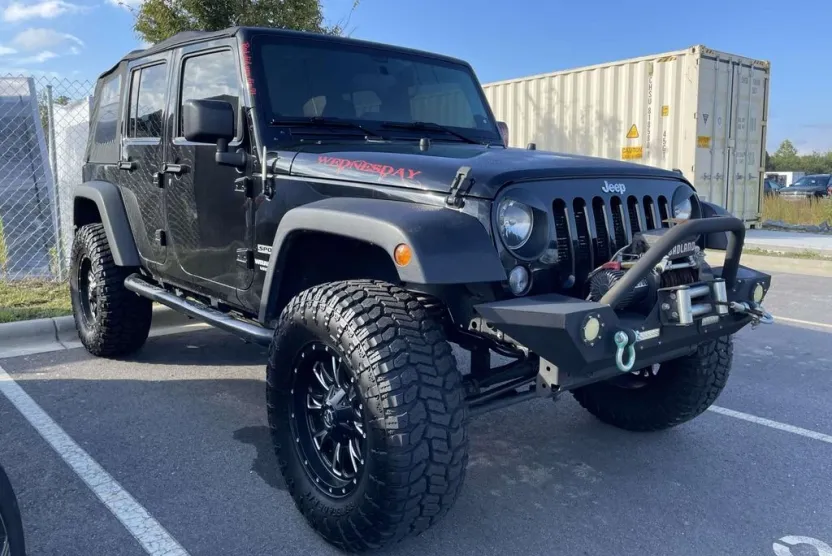 2017 Jeep Wrangler Unlimited Sport photo 1