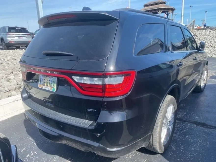 2023 Dodge Durango GT Plus photo 1