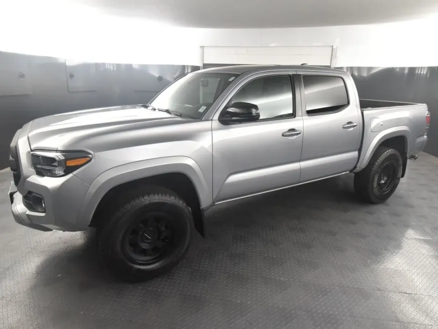 2021 Toyota Tacoma Limited photo 1
