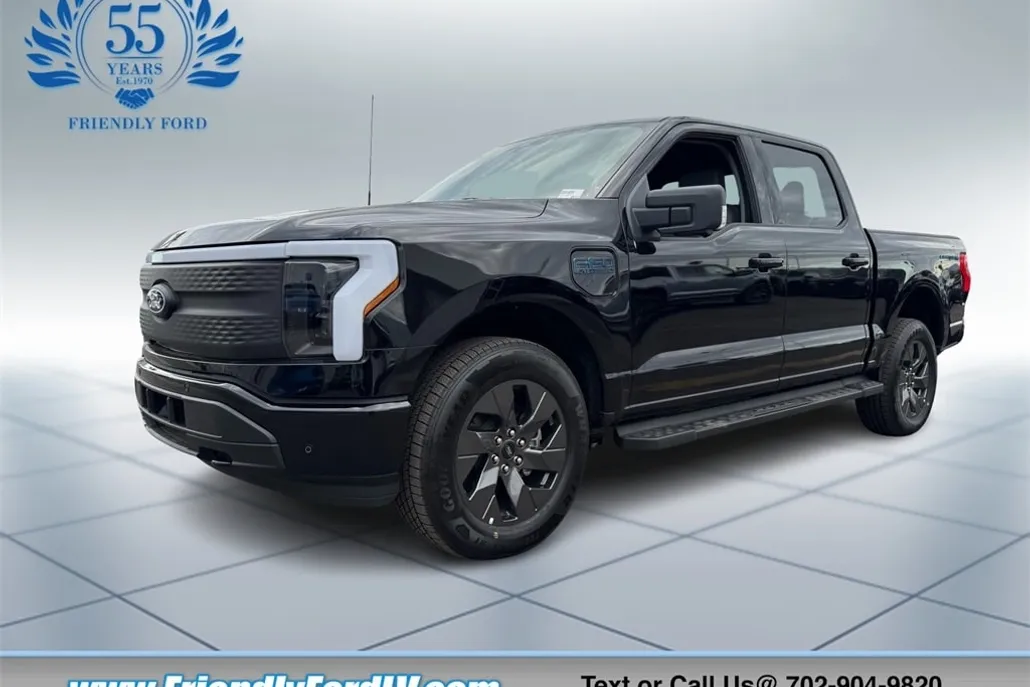 2025 Ford F-150 Lightning photo 1
