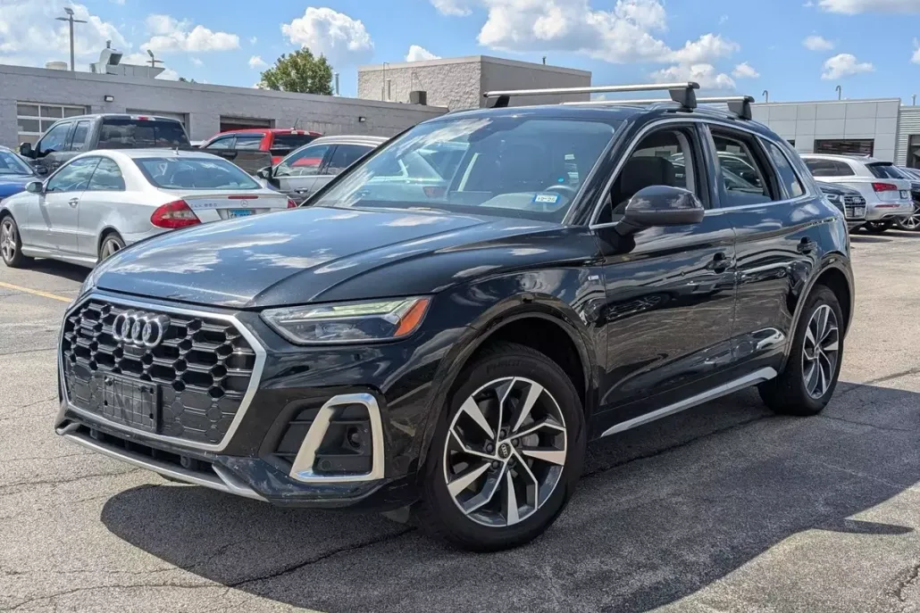 2023 Audi Q5 S line Premium Plus photo 1