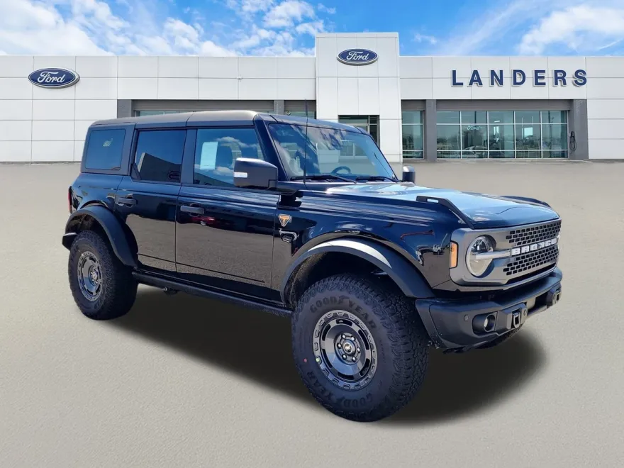 2025 Ford Bronco Badlands photo 1