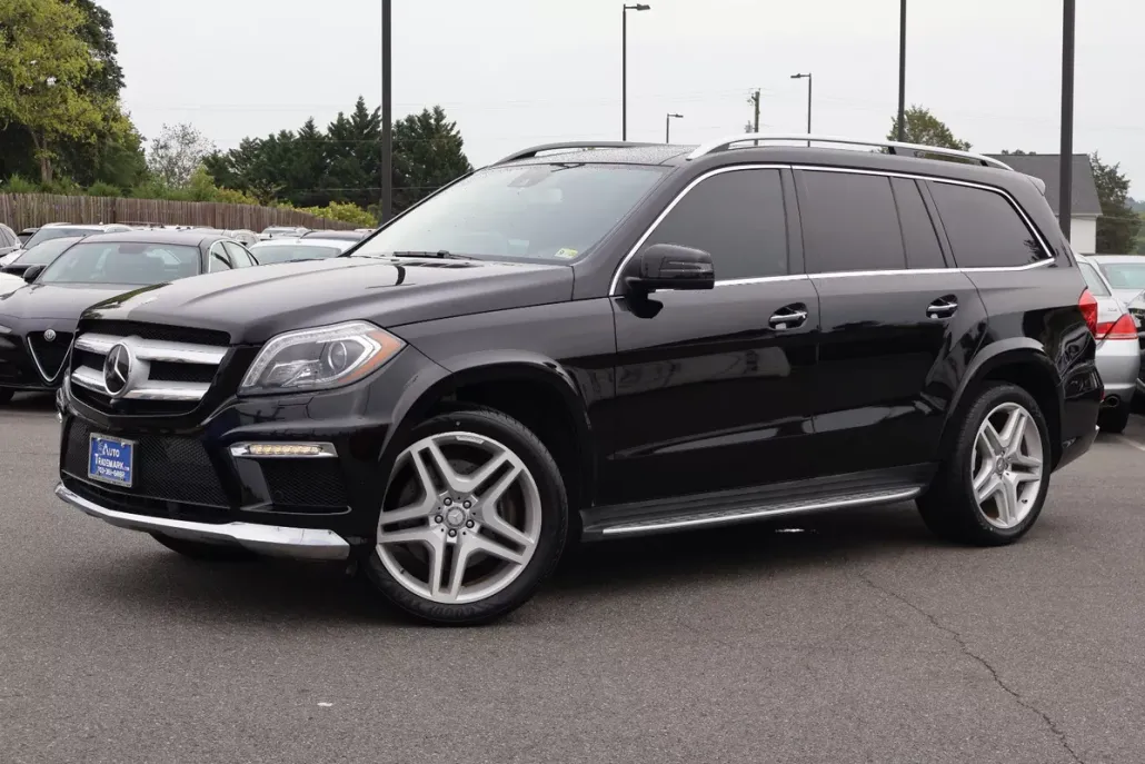 2016 Mercedes Benz GL 550 photo 1