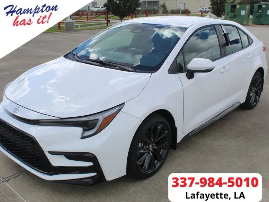 2026 Toyota Corolla SE photo 1