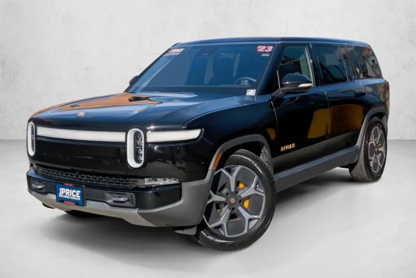 2023 Rivian R1S Adventure photo 1