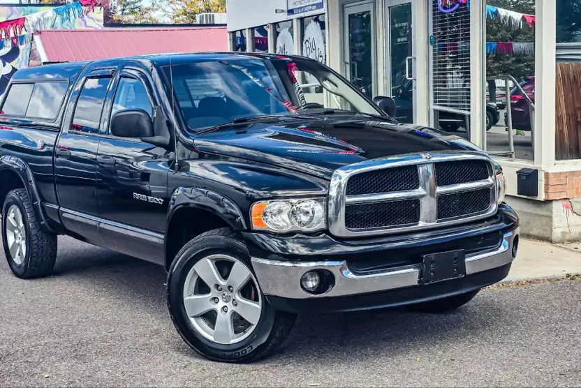 2005 Dodge Ram SLT Laramie photo 1