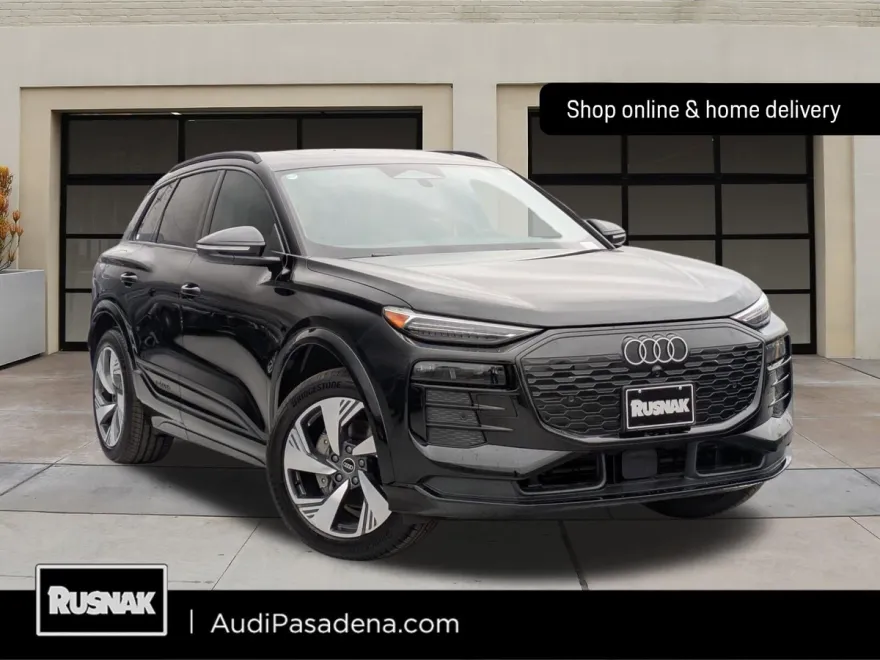 2025 Audi Q6 E-tron Premium Plus photo 1