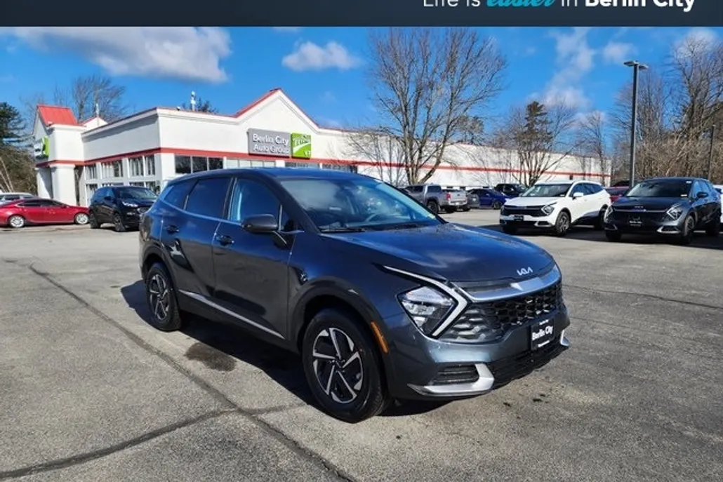 2025 Kia Sportage Hybrid LX photo 1