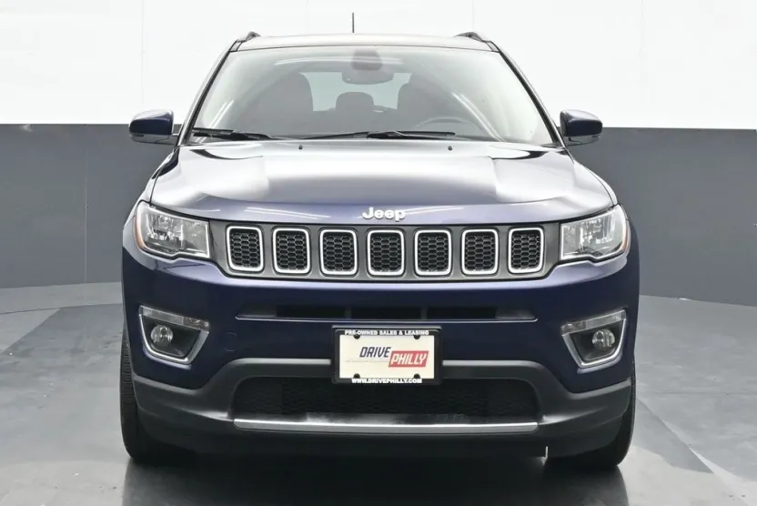 2020 Jeep Compass Limited photo 1